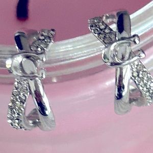 Excellent condition coach earrings 💕💕